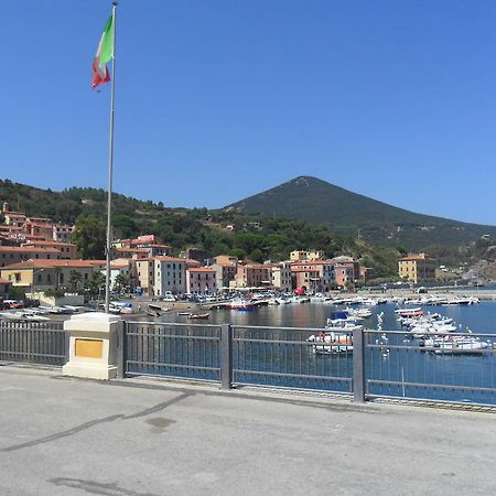 Villaggio Le Venelle Рио Марина Екстериор снимка
