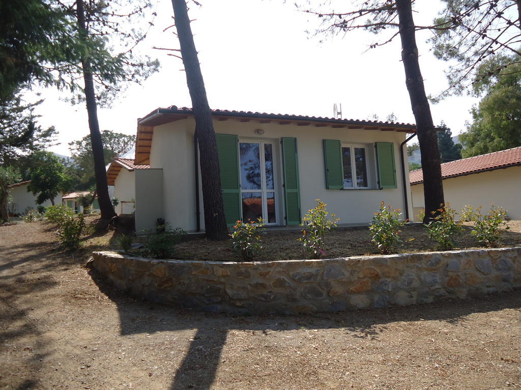 Villaggio Le Venelle Рио Марина Екстериор снимка